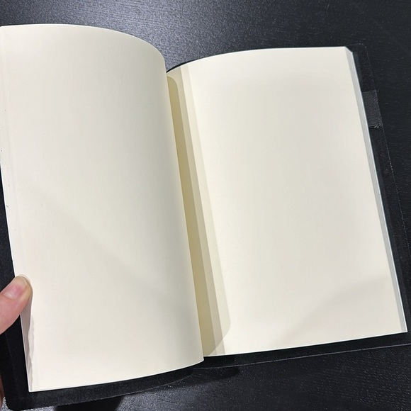 Harley-Davidson Leather Cover Notebook - Picture 5 of 6